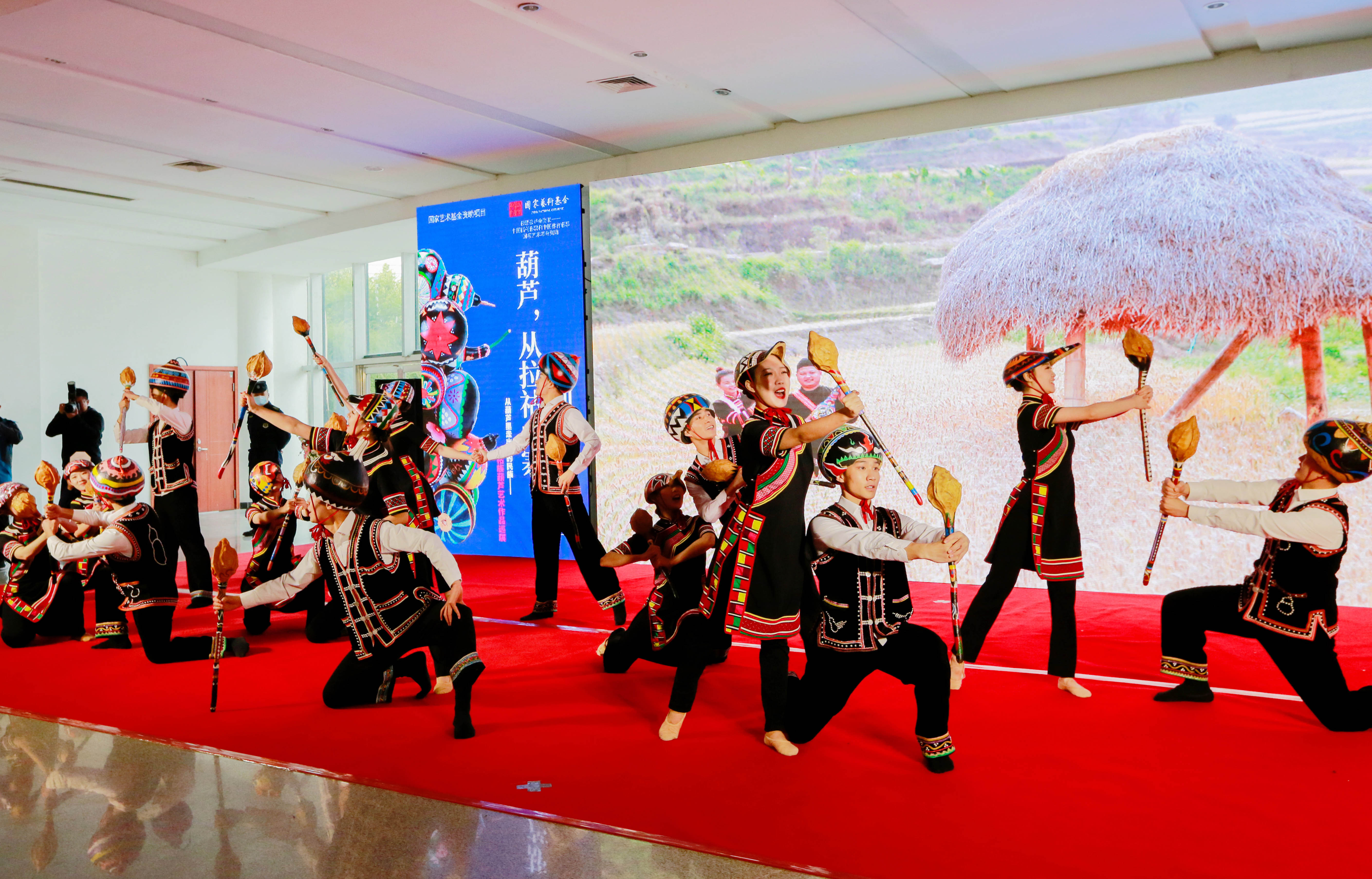 聚集了全世界三分之一拉祜族人的地方，人人歌善舞自带音乐细胞